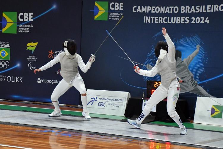 Torneio Nacional de Campinas reúne grandes nomes da esgrima brasileira