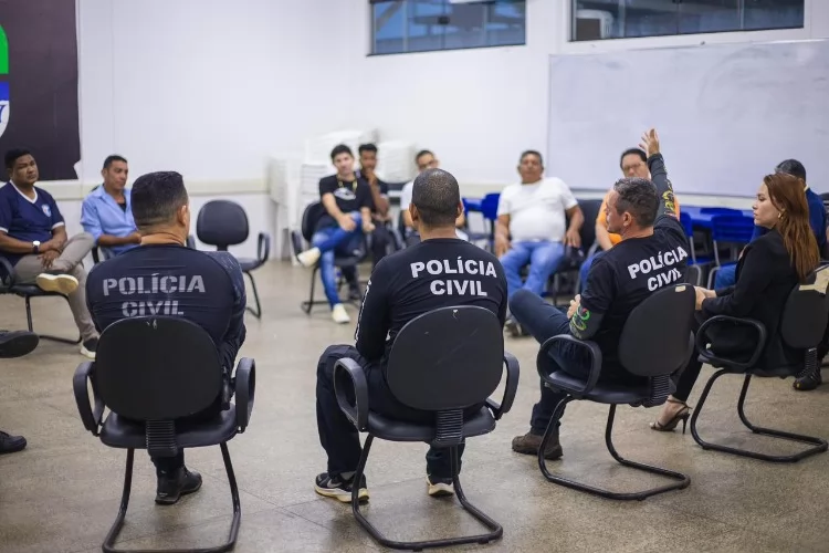 Polícia Civil encerra ciclo de palestras nas escolas municipais de Laranjal do Jari