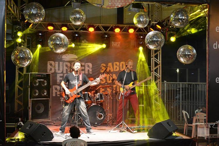 Sebrae promove 4° Festival Burger Fest Rock e homenageia Legião Urbana