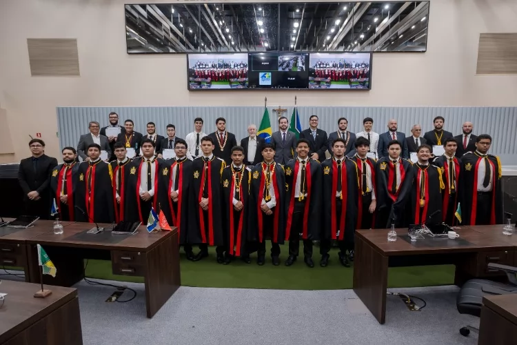 Ordem DeMolay recebe homenagem na Alap pelos 20 anos de atuação no Amapá