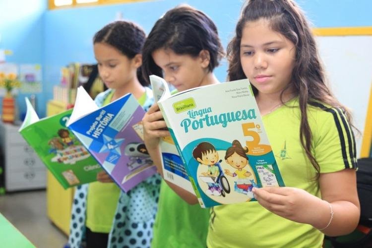 Já está aberto o processo de escolha das obras do Programa Nacional do Livro e do Material Didático (PNLD)