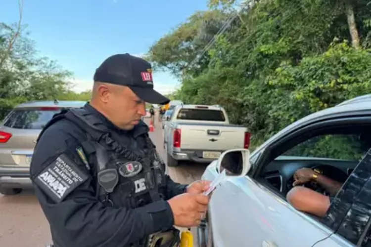 Operação Lei Seca intensifica fiscalização na Rodovia do Curiaú durante o Maio Amarelo