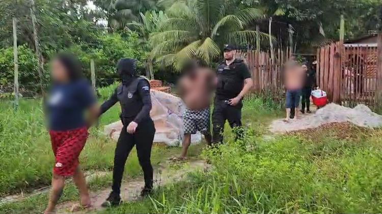 Polícia Civil prende cinco em Calçoene, apreende arma, drogas, dinheiro e celulares