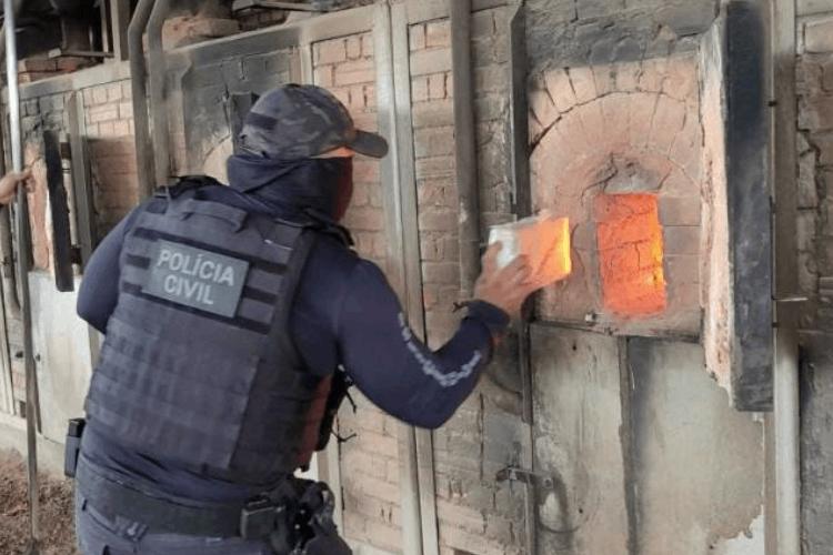 Mais de 280 kg de drogas apreendidas pela Polícia Civil são incineradas em Mazagão