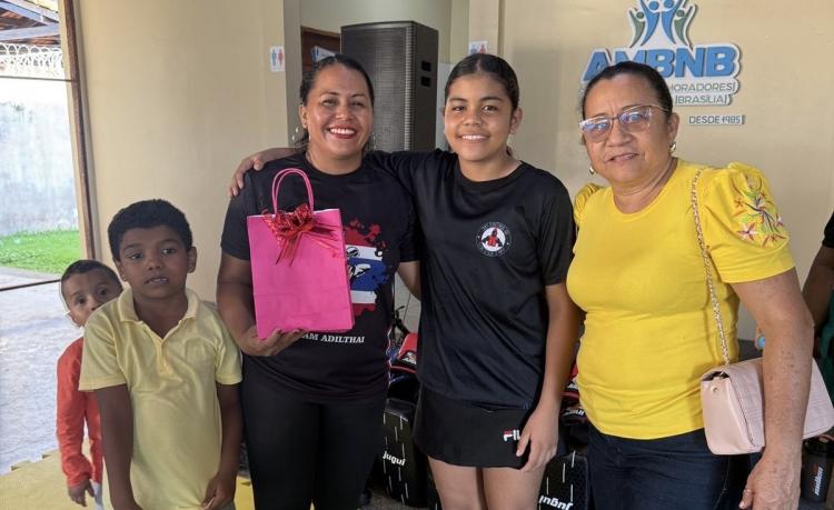 Prefeitura de Santana promove aula inaugural de Muay Thai na comunidade Nova Brasília