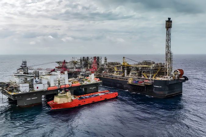 Senadores do Amapá destacam importância do petróleo descoberto na Margem Equatorial