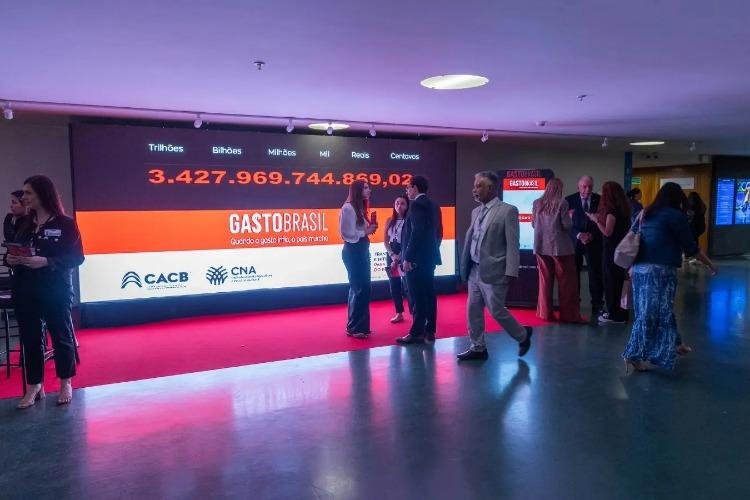 Gasto Brasil: diferença entre despesas e receitas públicas supera R$ 1 trilhão