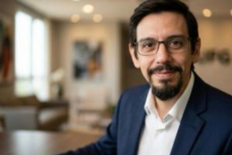 Especialista em IA comenta os avanços no acesso dos serviços digitais